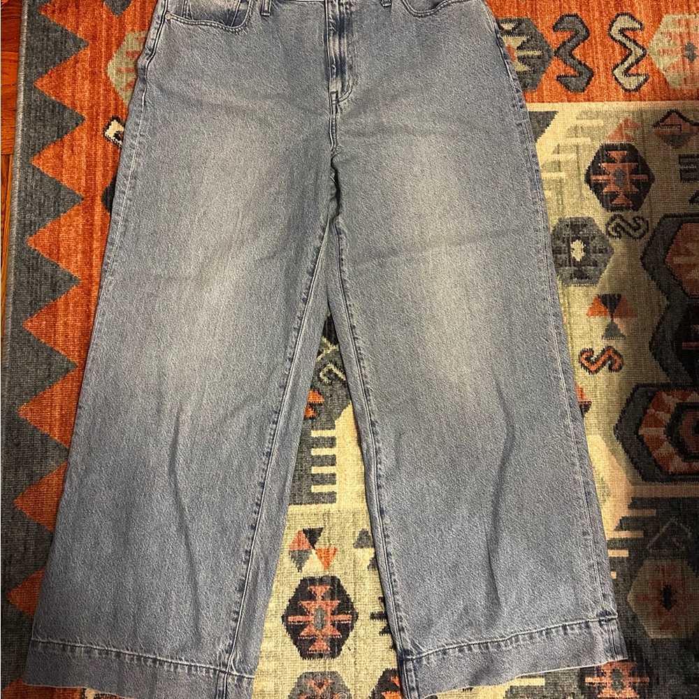 Superwide-Leg Jeans in Lintz Wash